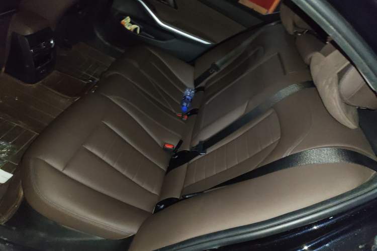 Used BMW 3 Series 2020 320Li M Sport Package Left Rear Seat