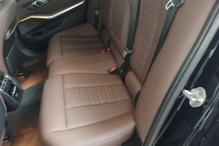 Used BMW 3 Series 2020 325Li M Sport Package Left Rear Seat