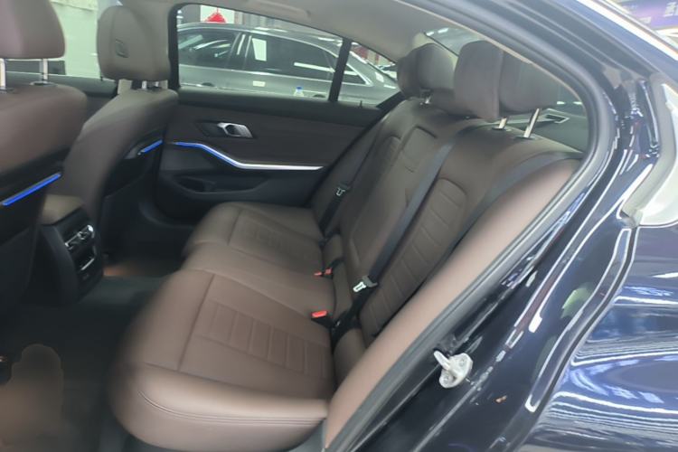 Used BMW 3 Series 2020 Restyled 325Li M Sport Package Left Rear Seat