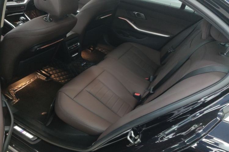 Used BMW 3 Series 2020 Restyled 325Li M Sport Package Left Rear Seat
