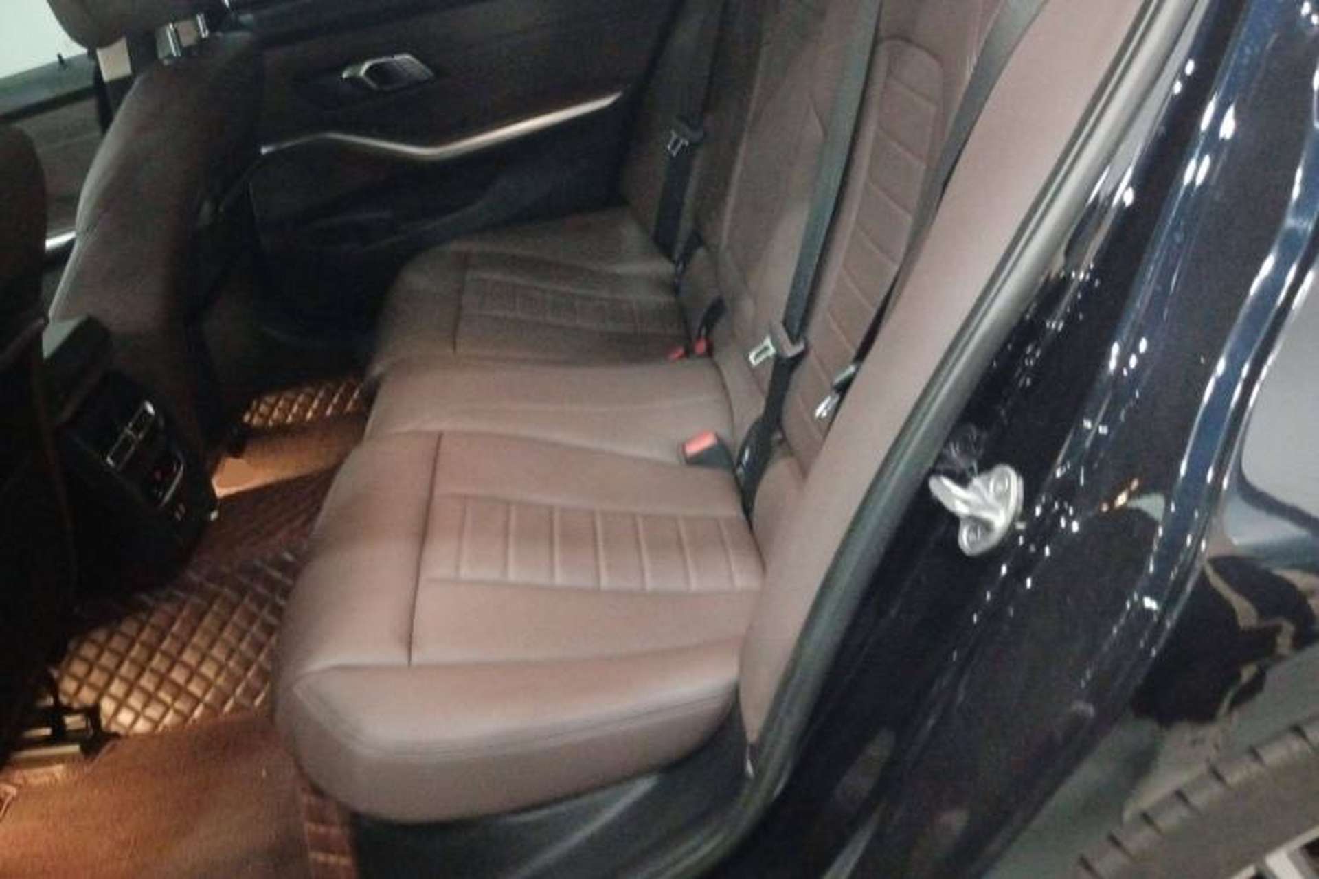 Used BMW 3 Series 2020 320Li M Sport Package Left Rear Seat