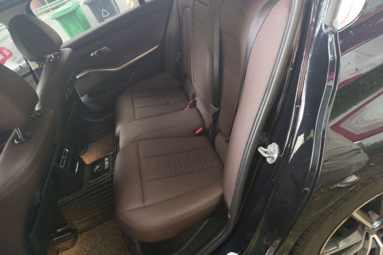 Used BMW 3 Series 2020 320Li M Sport Package Left Rear Seat