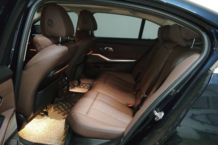 Used BMW 3 Series 2020 Restyled 325Li M Sport Package Left Rear Seat
