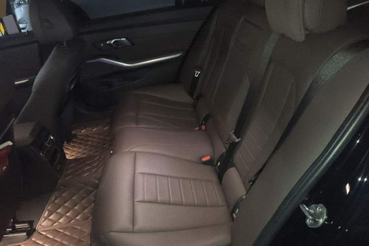 Used BMW 3 Series 2020 Facelifted 325Li M Sport Night Edition Package Left Rear Seat