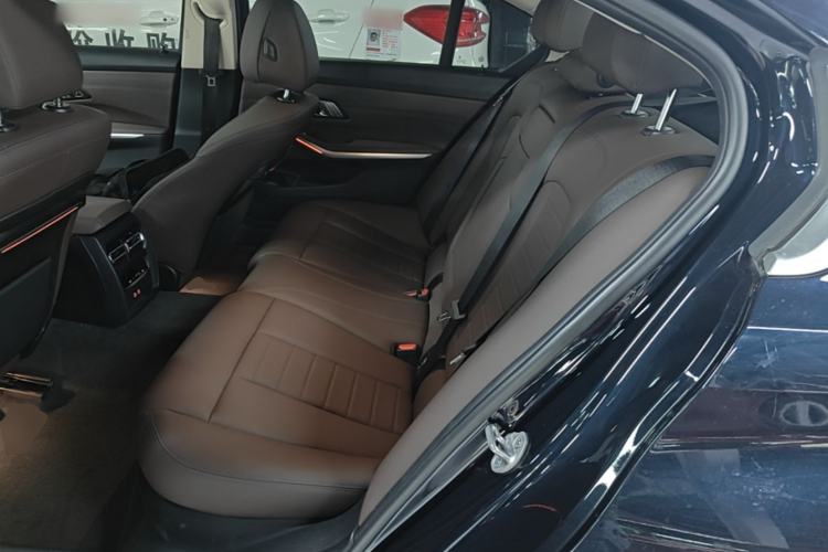 Used BMW 3 Series 2020 Restyled 325Li M Sport Package Left Rear Seat
