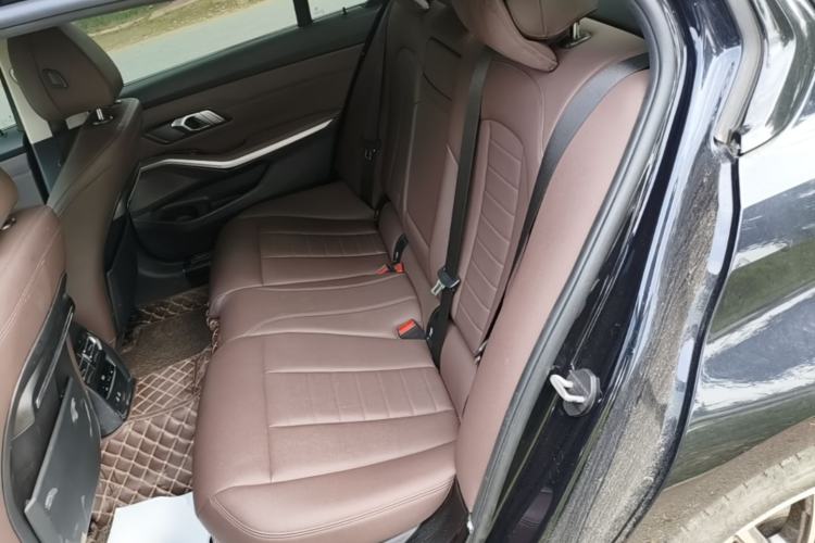 Used BMW 3 Series 2020 Restyled 325Li M Sport Package Left Rear Seat