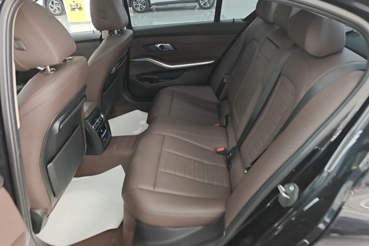 Used BMW 3 Series 2020 320Li M Sport Package Left Rear Seat