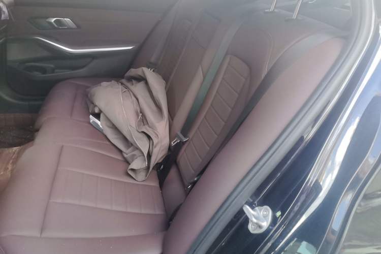 Used BMW 3 Series 2020 320Li M Sport Package Left Rear Seat