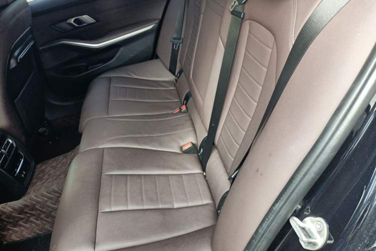 Used BMW 3 Series 2020 Restyled 325Li M Sport Package Left Rear Seat