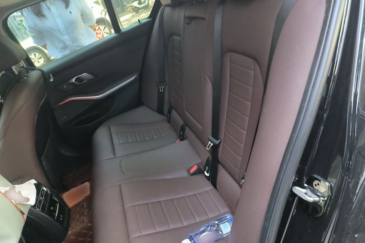 Used BMW 3 Series 2020 Restyled 325i M Sport Night Edition Package Left Rear Seat
