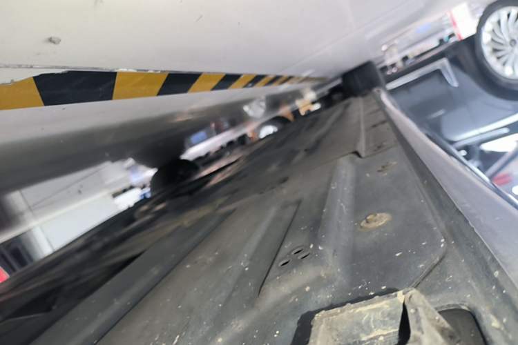 Used BMW 3 Series 2020 Restyled 325Li M Sport Package Left Side Sill