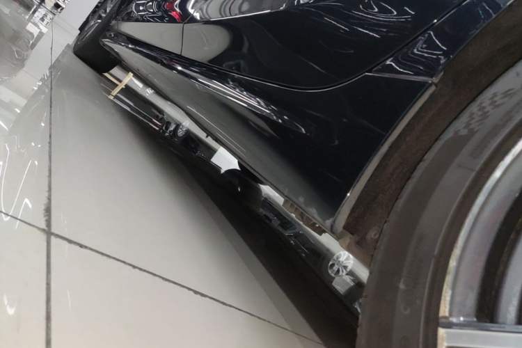 Used BMW 3 Series 2020 Restyled 325Li M Sport Package Left Side Sill