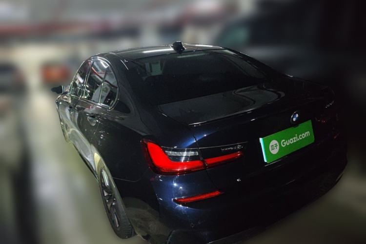 Used BMW 3 Series 2020 325i M Sport Night Edition package Rear Left 45 Deg