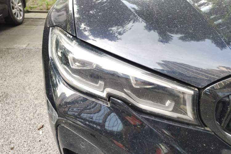 Used BMW 3 Series 2020 Restyled 325i M Sport Night Edition Package Right Front Headlight
