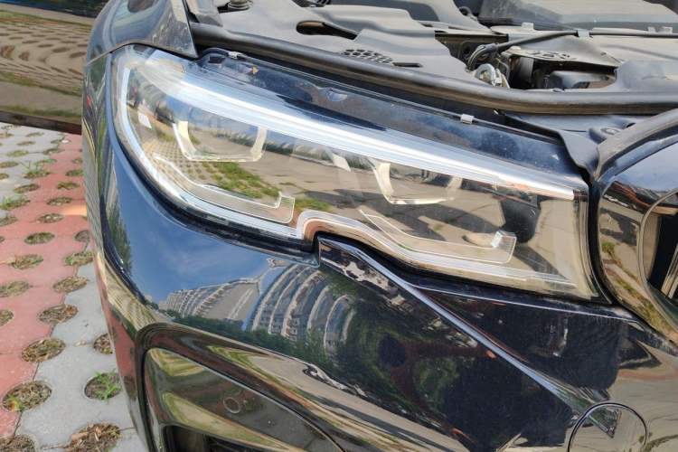Used BMW 3 Series 2020 Restyled 325Li M Sport Package Right Front Headlight