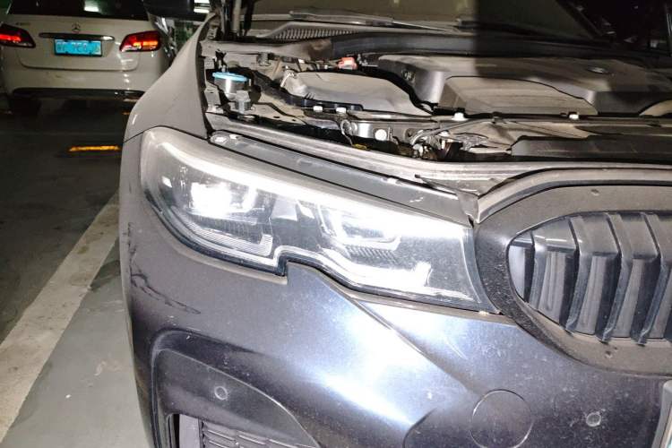 Used BMW 3 Series 2020 Facelifted 325Li M Sport Night Edition Package Right Front Headlight