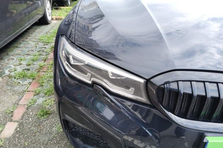 Used BMW 3 Series 2020 Facelifted 325Li M Sport Night Edition Package Right Front Headlight