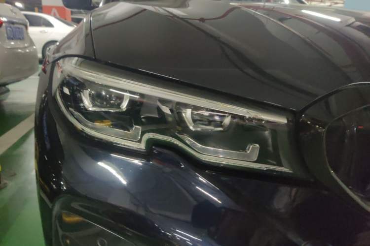 Used BMW 3 Series 2020 320Li M Sport Package Right Front Headlight