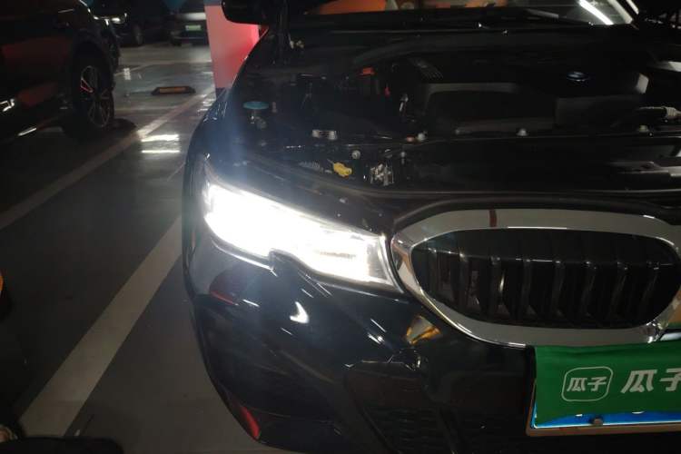 Used BMW 3 Series 2020 320Li M Sport Package Right Front Headlight