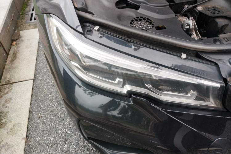 Used BMW 3 Series 2020 325Li M Sport Package Right Front Headlight