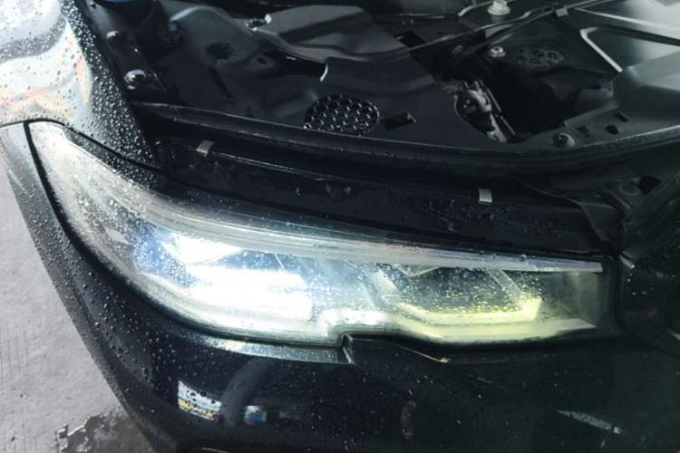 Used BMW 3 Series 2020 325i M Sport Package Right Front Headlight