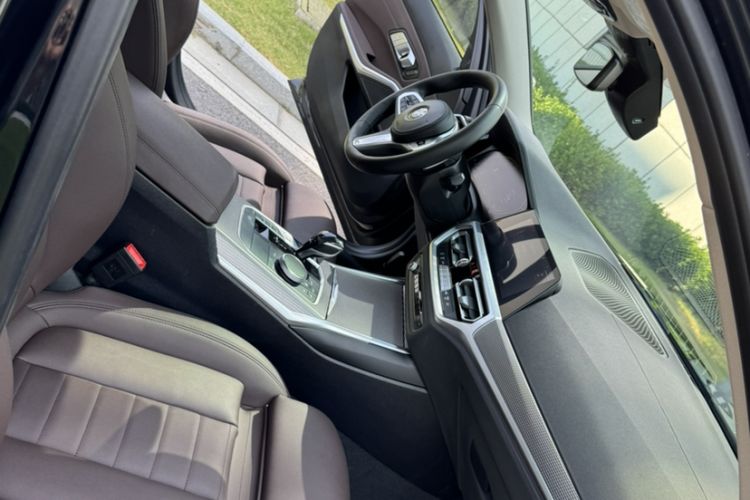 Used BMW 3 Series 2020 325Li M Sport Night Edition Package Right Front Seat