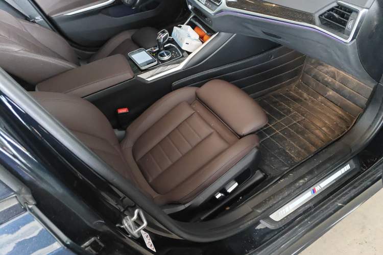 Used BMW 3 Series 2020 Restyled 325Li M Sport Package Right Front Seat