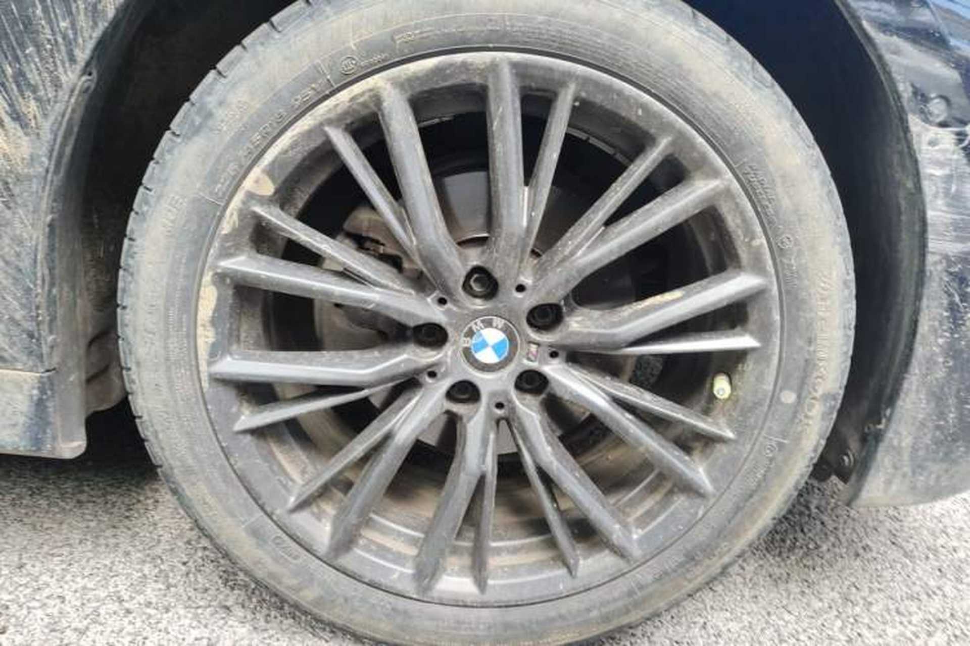 Used BMW 3 Series 2020 Restyled 325i M Sport Night Edition Package Right Front Wheel Hub