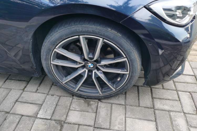 Used BMW 3 Series 2020 Facelifted 325i M Sport Package Right Front Wheel Hub