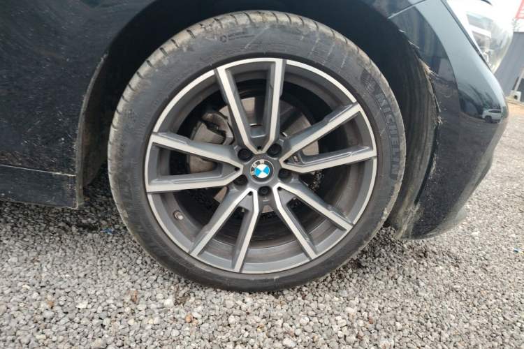 Used BMW 3 Series 2020 Facelifted 325Li xDrive M Sport Package Right Front Wheel Hub