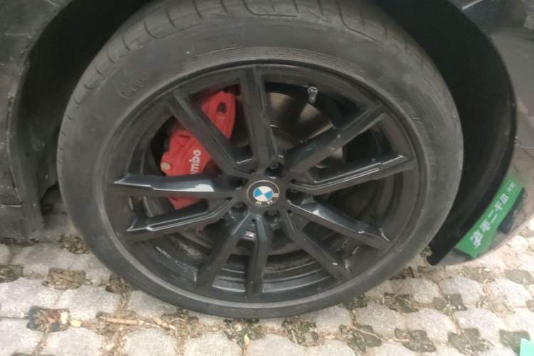 Used BMW 3 Series 2020 325Li M Sport Package Right Front Wheel Hub