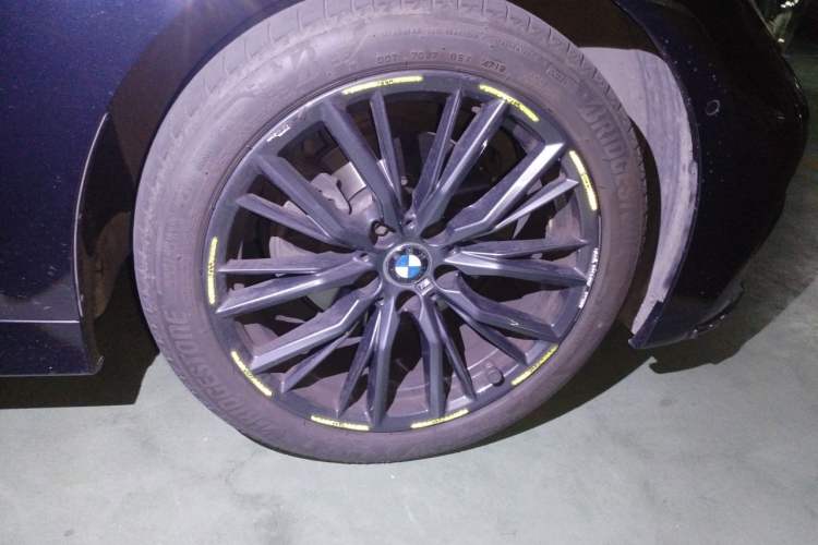 Used BMW 3 Series 2020 Facelifted 325Li M Sport Night Edition Package Right Front Wheel Hub