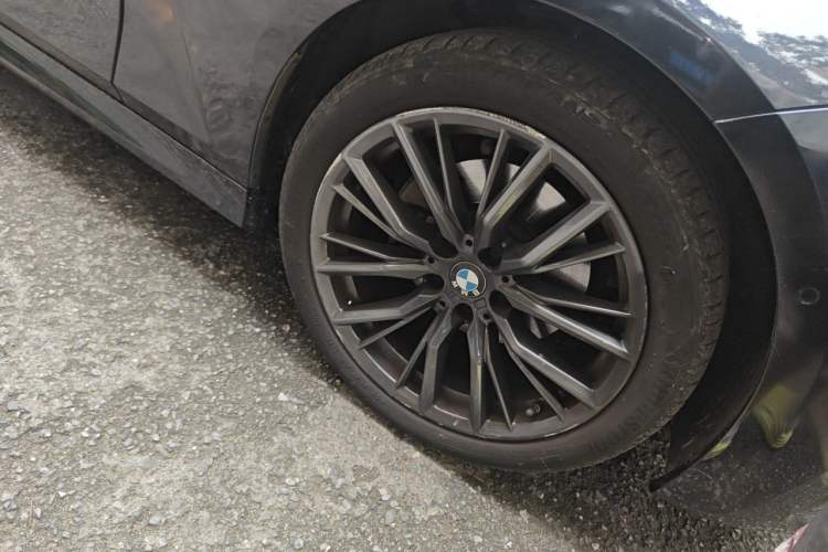 Used BMW 3 Series 2020 Facelifted 325Li M Sport Night Edition Package Right Front Wheel Hub