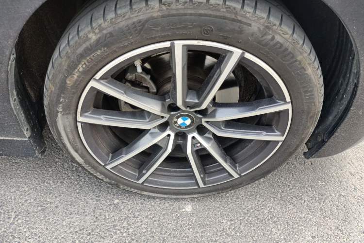 Used BMW 3 Series 2020 Restyled 325Li M Sport Package Right Front Wheel Hub