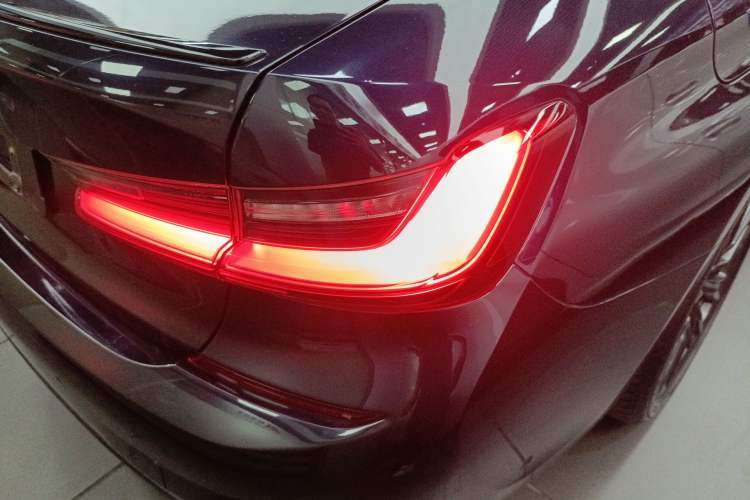 Used BMW 3 Series 2020 325Li M Sport Night Edition Package Right Rear Taillight