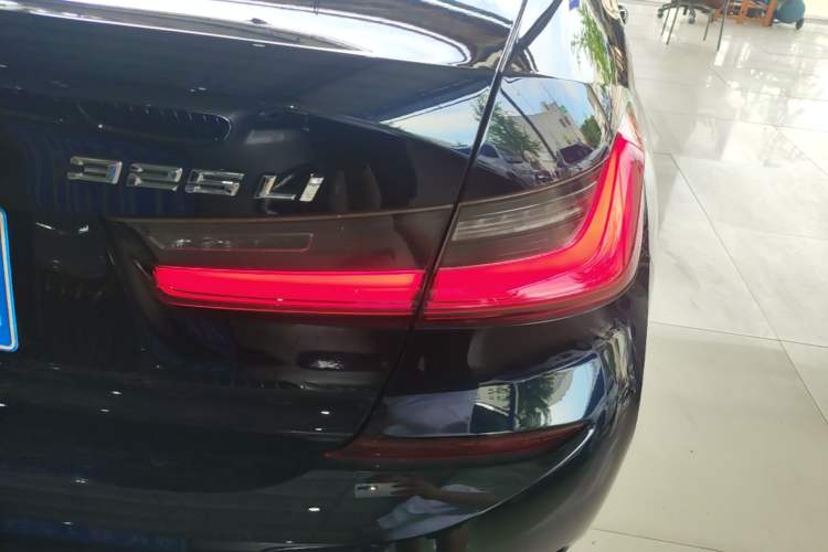 Used BMW 3 Series 2020 325Li M Sport Package Right Rear Taillight