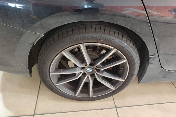 Used BMW 3 Series 2020 Restyled 325Li M Sport Package Right Rear Wheel Hub