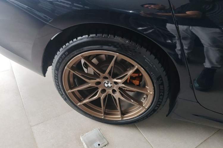 Used BMW 3 Series 2020 325Li M Sport Package Right Rear Wheel Hub