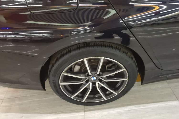 Used BMW 3 Series 2020 320Li M Sport Package Right Rear Wheel Hub