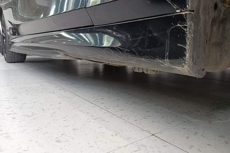 Used BMW 3 Series 2020 325Li M Sport Package Right Side Sill