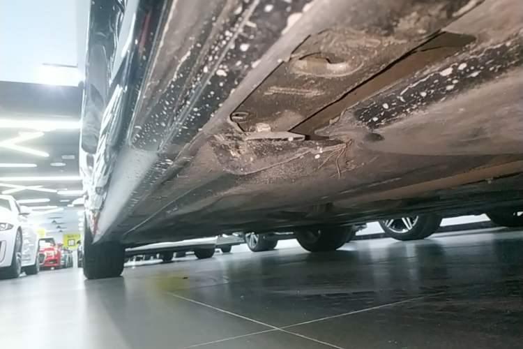 Used BMW 3 Series 2020 Restyled 325Li M Sport Package Right Side Sill
