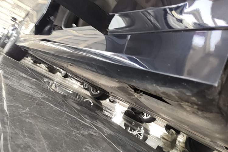 Used BMW 3 Series 2020 320Li M Sport Package Right Side Sill