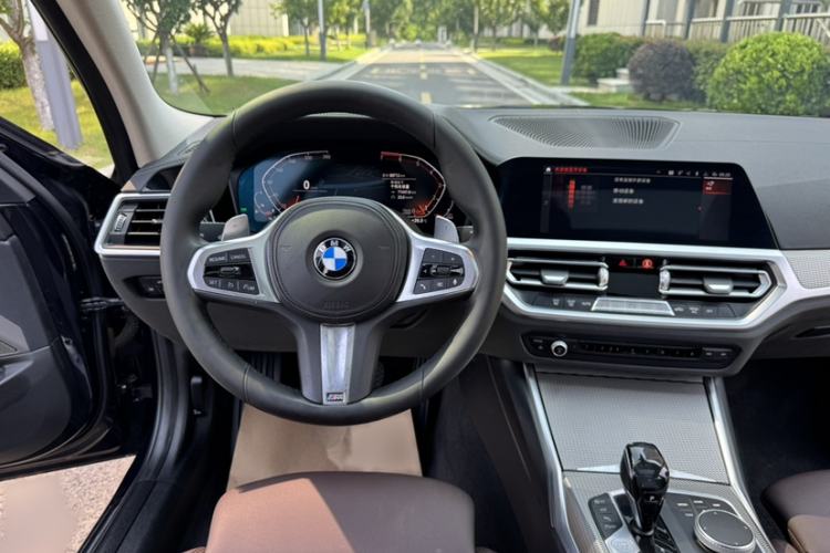 Used BMW 3 Series 2020 325Li M Sport Night Edition Package Steering Wheel