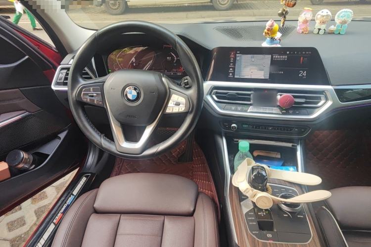 Used BMW 3 Series 2020 325Li First Edition Steering Wheel