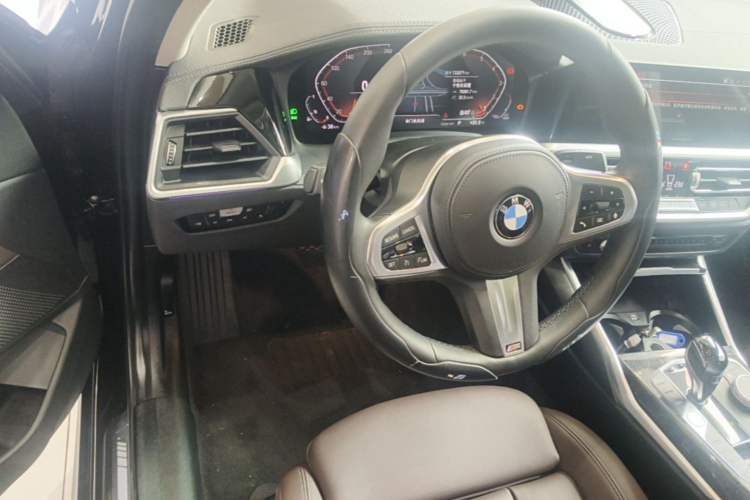 Used BMW 3 Series 2020 325Li M Sport Package Steering Wheel