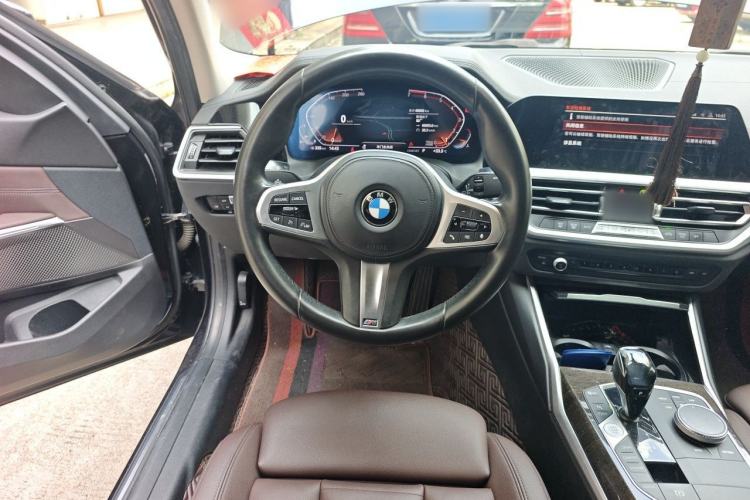 Used BMW 3 Series 2020 Restyled 325Li M Sport Package Steering Wheel
