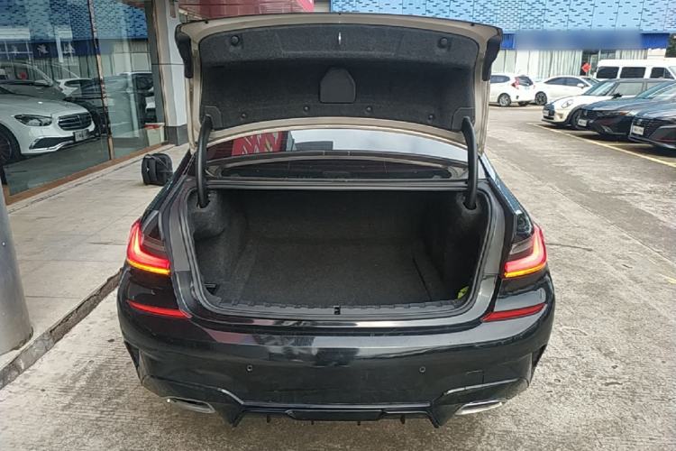 Used BMW 3 Series 2020 325Li First Edition Trunk