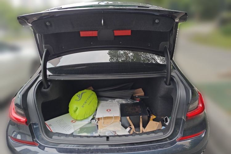 Used BMW 3 Series 2020 320Li M Sport Package Trunk