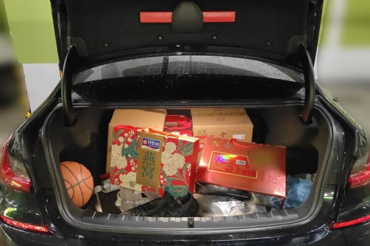 Used BMW 3 Series 2020 320Li M Sport Package Trunk