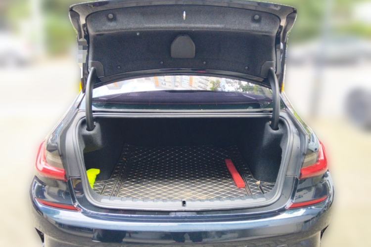 Used BMW 3 Series 2020 325Li M Sport Night Edition Package Trunk